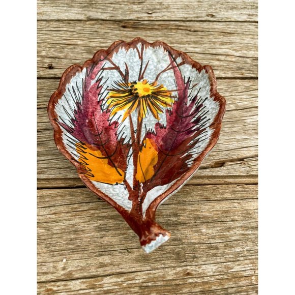 Vintage Italy Pottery Leaf shaped Nut/candy dish MCM Abstract Flowers - Picture 2 of 7